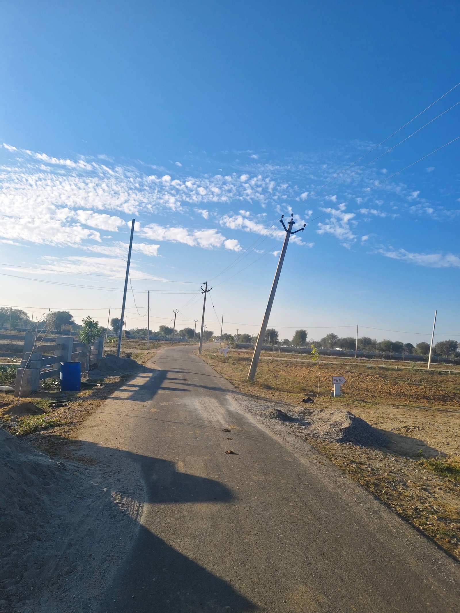 filter: 0; fileterIntensity: 0.0; filterMask: 0; captureOrientation: 90;
algolist: 0;
multi-frame: 1;
brp_mask:8;
brp_del_th:0.0000,0.0000;
brp_del_sen:0.0000,0.0000;
motionR: 0;
delta:null;
module: photo;hw-remosaic: false;touch: (-1.0, -1.0);sceneMode: 7864320;cct_value: 0;AI_Scene: (1, 0);aec_lux: 98.347046;aec_lux_index: 0;albedo:  ;confidence:  ;motionLevel: 0;weatherinfo: null;temperature: 40;